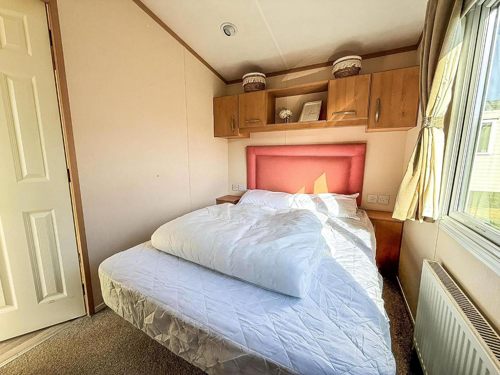 Lovely 6 Berth Caravan For Hire At Manor Park In Hunstanton Norfolk Ref 23044S Εξωτερικό φωτογραφία