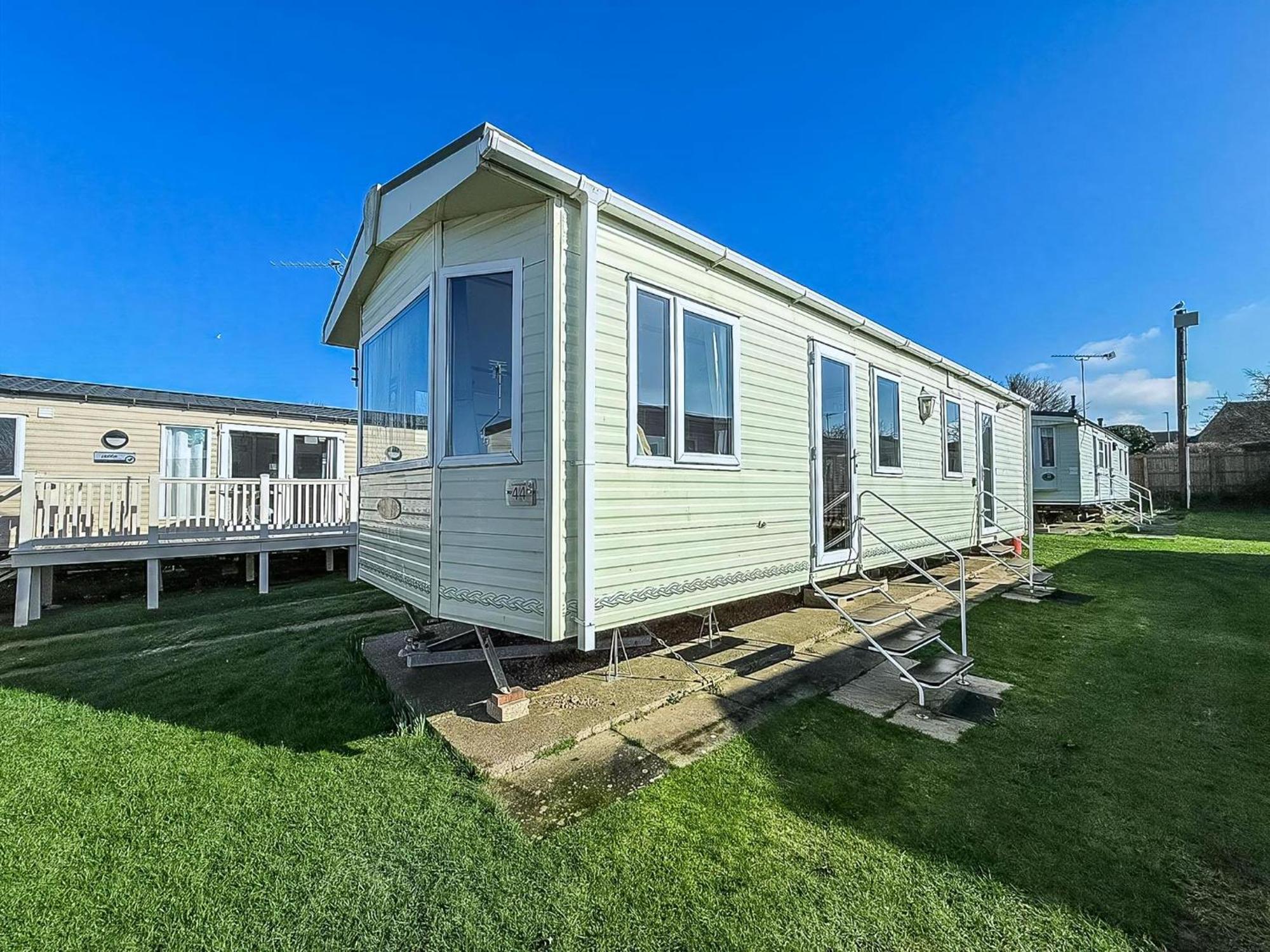 Lovely 6 Berth Caravan For Hire At Manor Park In Hunstanton Norfolk Ref 23044S Εξωτερικό φωτογραφία